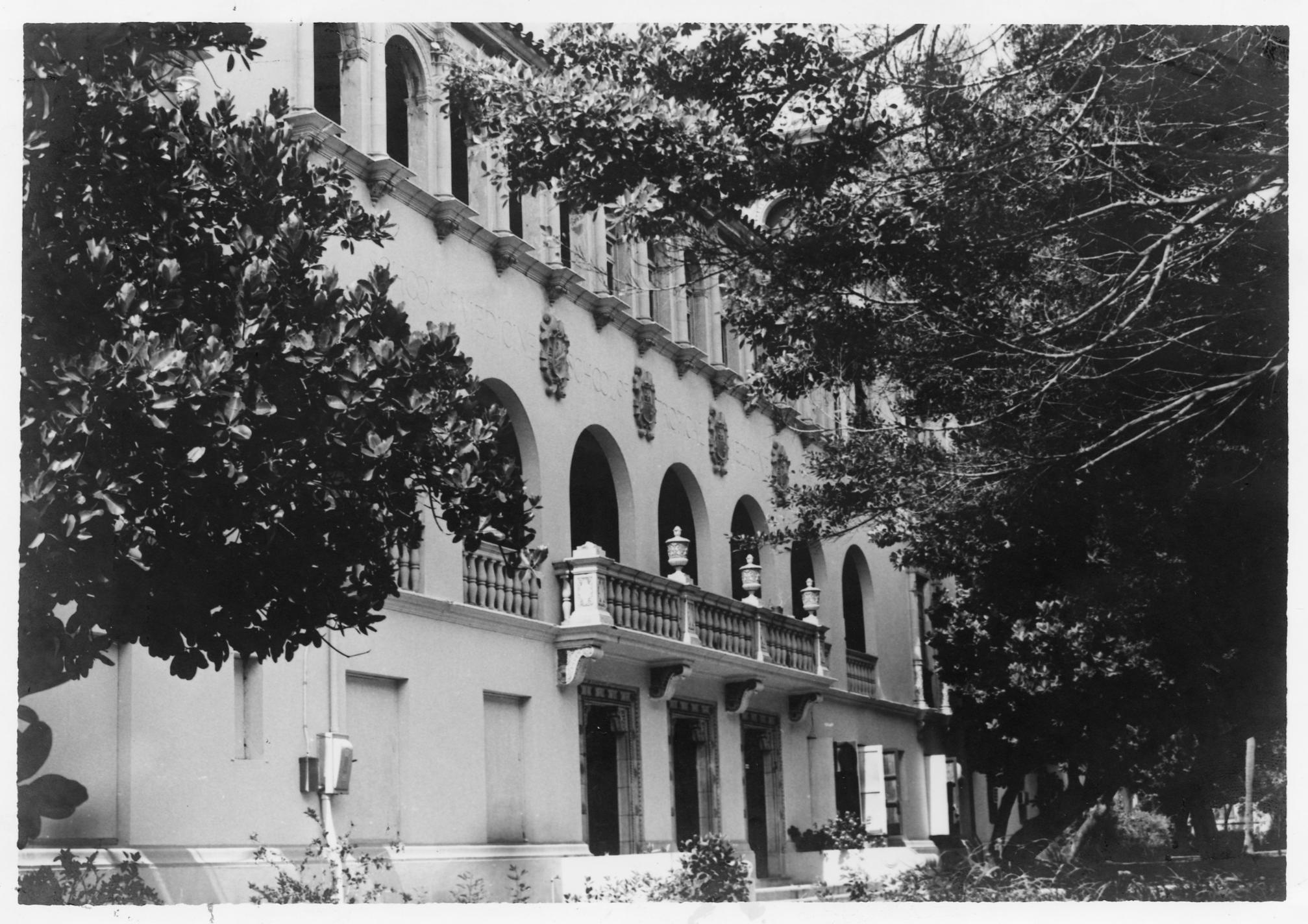 School of Tropical Medicine - 83002297